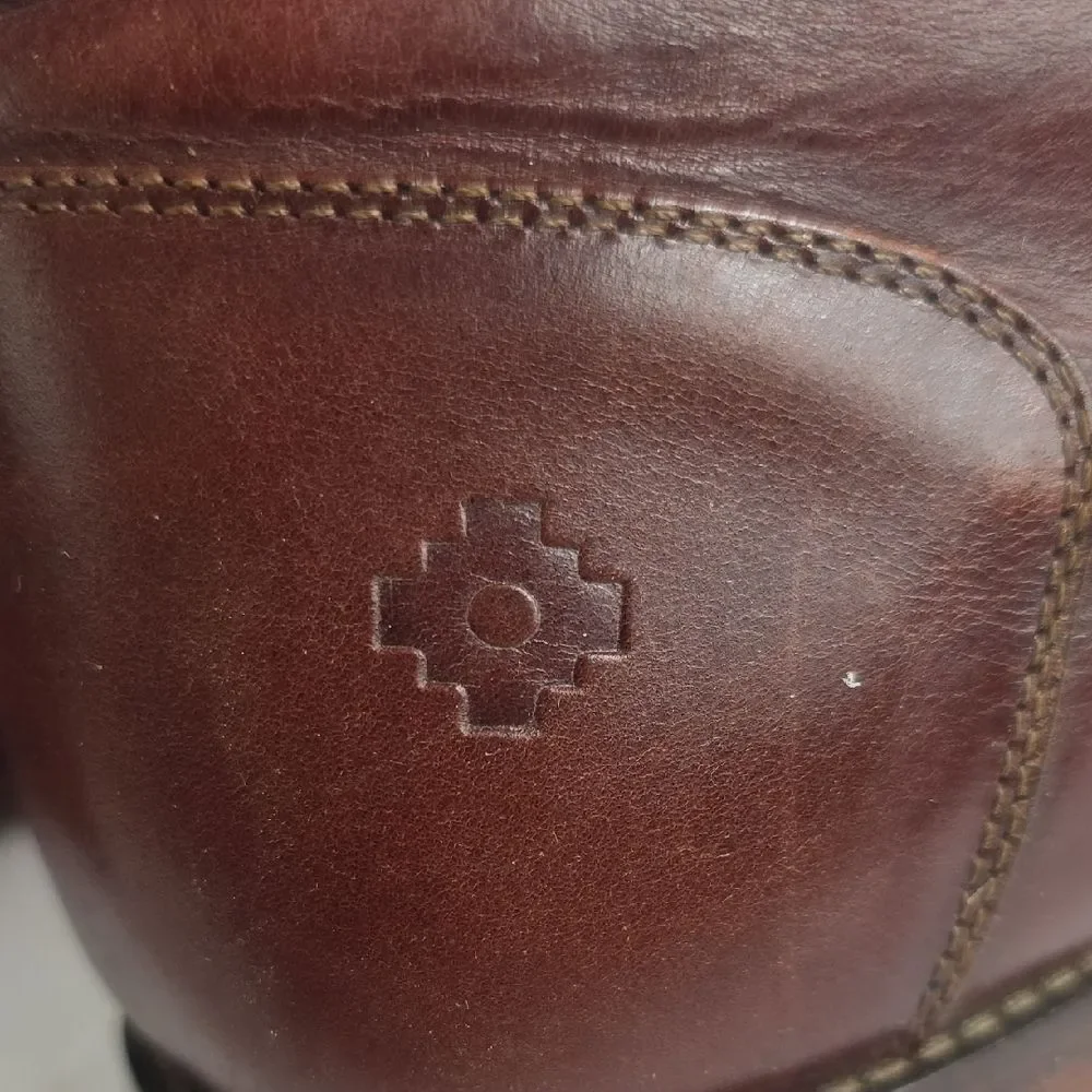 Nisolo Everyday Brown Oiled‎ Leather Men's Chukka Boots.